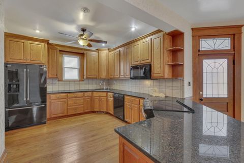 Tiny photo for 820 N Broad Street, Lancaster, OH 43130 (MLS # 225045467)