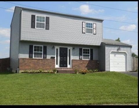 Photo of 5465 Argo Lane, Columbus, OH 43232 (MLS # 226019444)