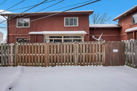 Tiny photo for 2278 Wadsworth Drive D #D, Columbus, OH 43232 (MLS # 226002881)