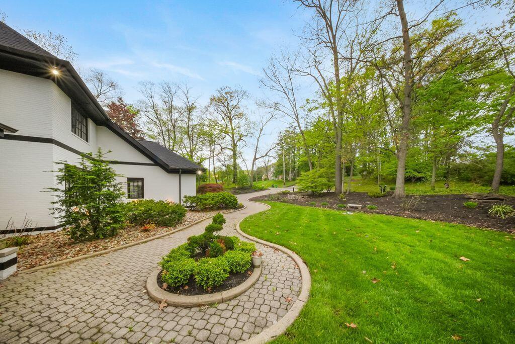 Wooster, Ohio, 44691, United States, 6 Bedrooms Bedrooms, ,9 BathroomsBathrooms,Residential,Active,2052053