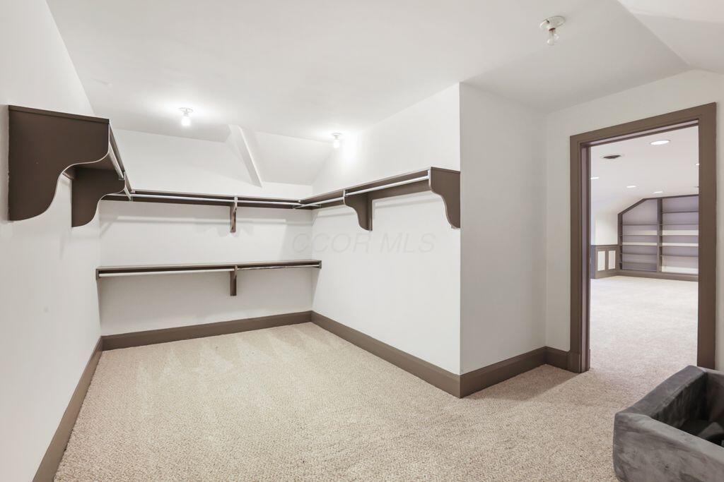 Wooster, Ohio, 44691, United States, 6 Bedrooms Bedrooms, ,9 BathroomsBathrooms,Residential,Active,2052053