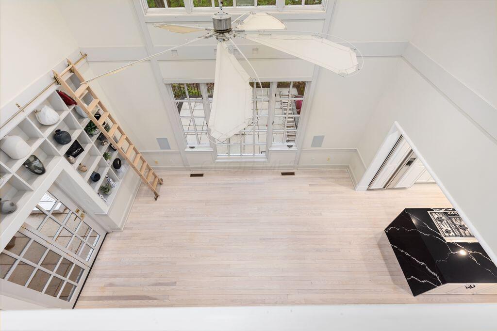 Wooster, Ohio, 44691, United States, 6 Bedrooms Bedrooms, ,9 BathroomsBathrooms,Residential,Active,2052053
