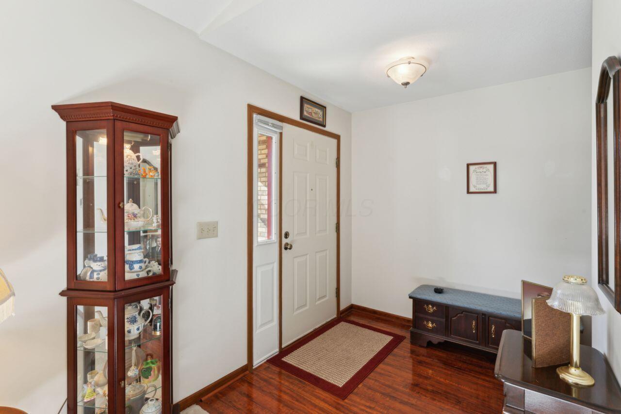 690 Earliglow Court, Newark, Ohio image 13