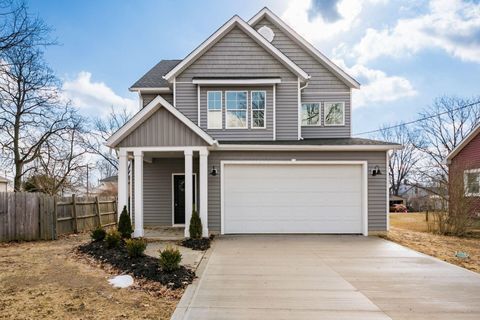 Photo of 60 Oak Street, Delaware, OH 43015 (MLS # 226004938)