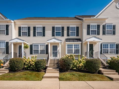 Photo of 6044 Phar Lap Drive 18 #18, New Albany, OH 43054 (MLS # 225035668)