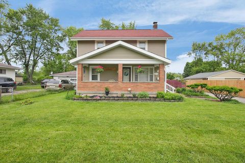 Photo of 1936 Case Road, Columbus, OH 43224 (MLS # 226008152)