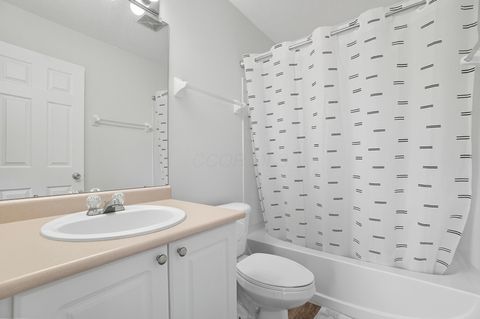 Tiny photo for 5730 Colts Gate Drive 43 #43, New Albany, OH 43054 (MLS # 225035255)