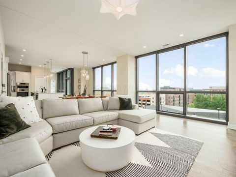 250 W Spring Street 713 Columbus OH 43215