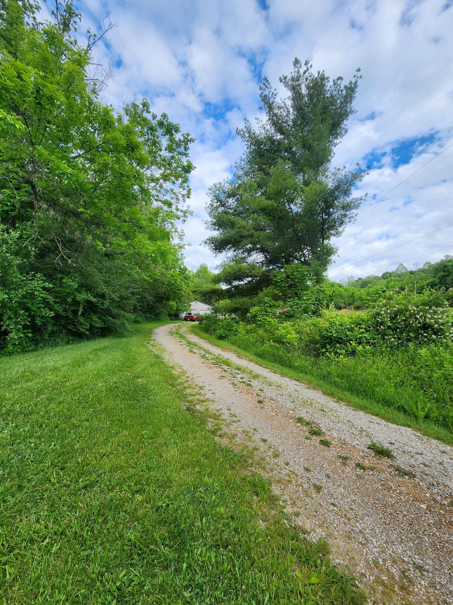 6960 Bluebell Road, Cumberland, Ohio image 26