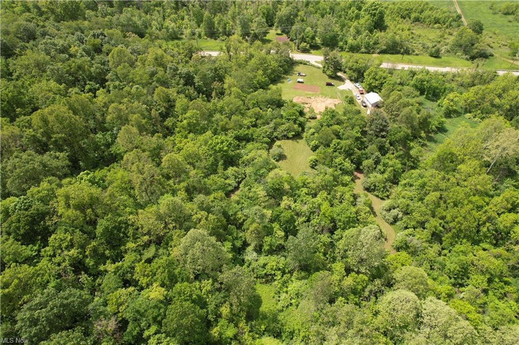 6960 Bluebell Road, Cumberland, Ohio image 7