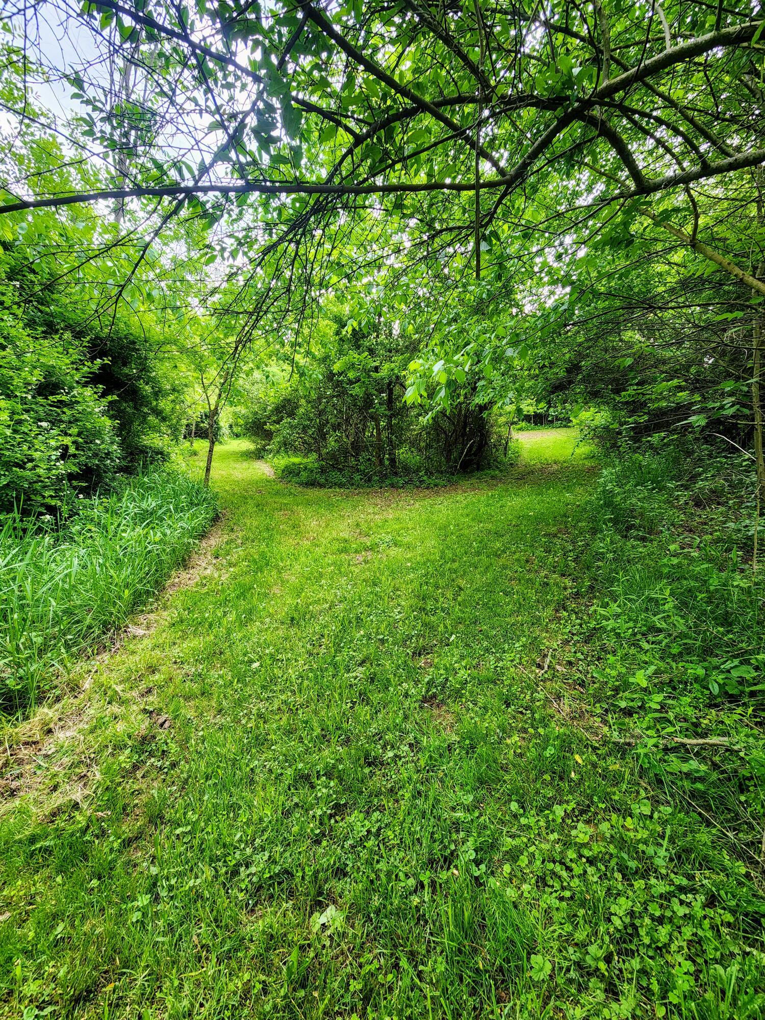 6960 Bluebell Road, Cumberland, Ohio image 28