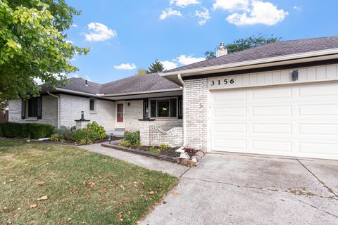 Photo of 3156 Hoover Road, Grove City, OH 43123 (MLS # 225035362)