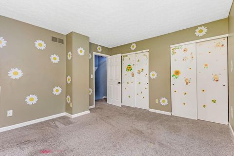 Tiny photo for 889 Noddymill Lane E 33C #33C, Columbus, OH 43085 (MLS # 226014223)