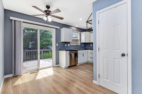 Tiny photo for 889 Noddymill Lane E 33C #33C, Columbus, OH 43085 (MLS # 226014223)
