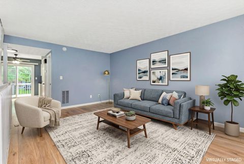 Tiny photo for 889 Noddymill Lane E 33C #33C, Columbus, OH 43085 (MLS # 226014223)