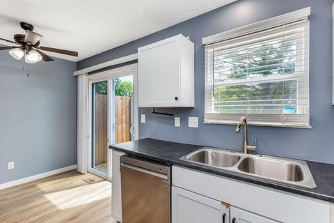 Tiny photo for 889 Noddymill Lane E 33C #33C, Columbus, OH 43085 (MLS # 226014223)