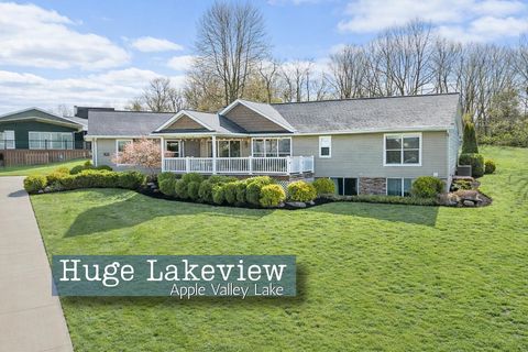 Homes For Sale - 3996 Apple Valley Drive<br/> Howard, OH 43028