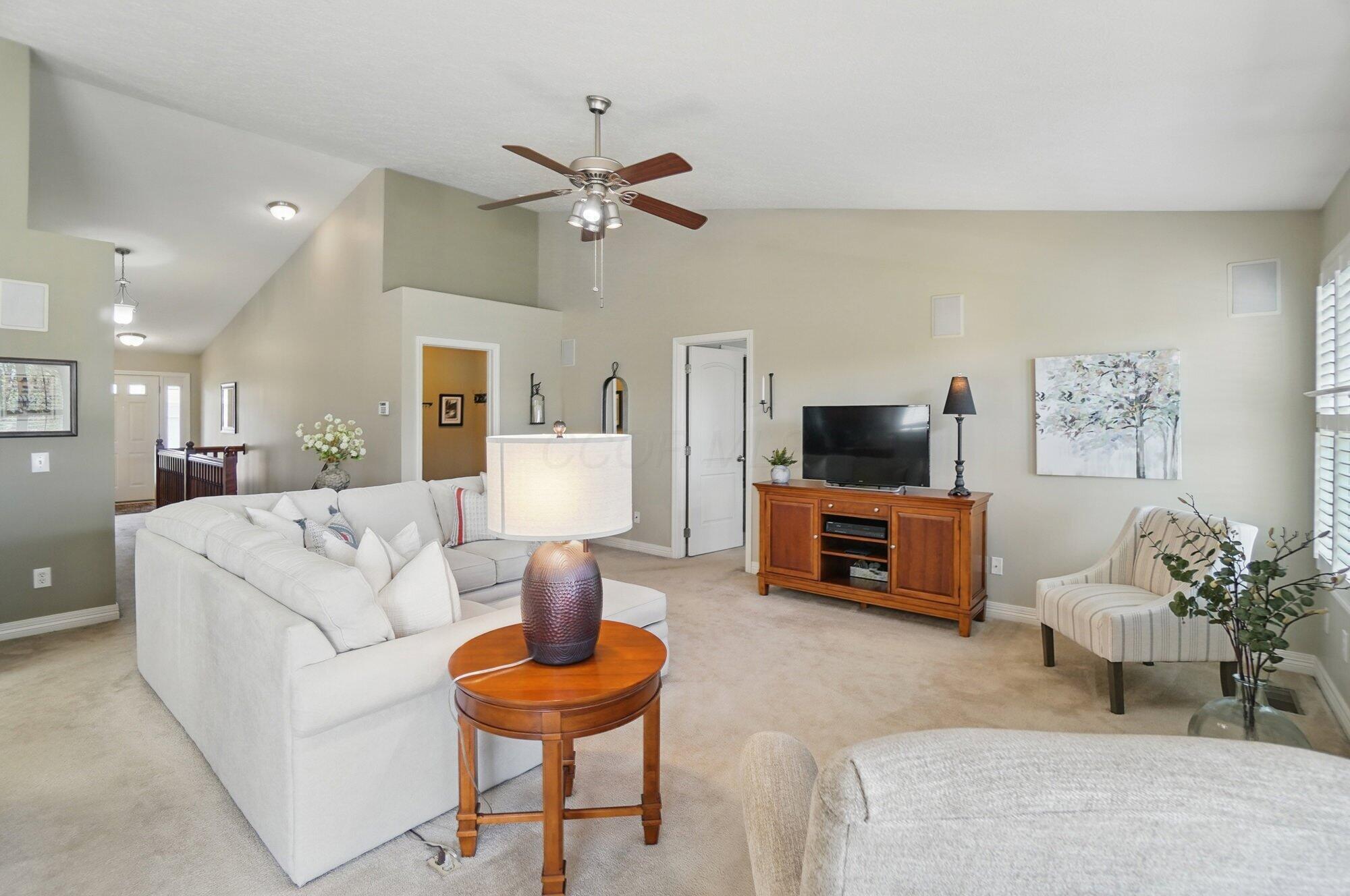 5152 Dry Creek Drive, Dublin, Ohio image 13