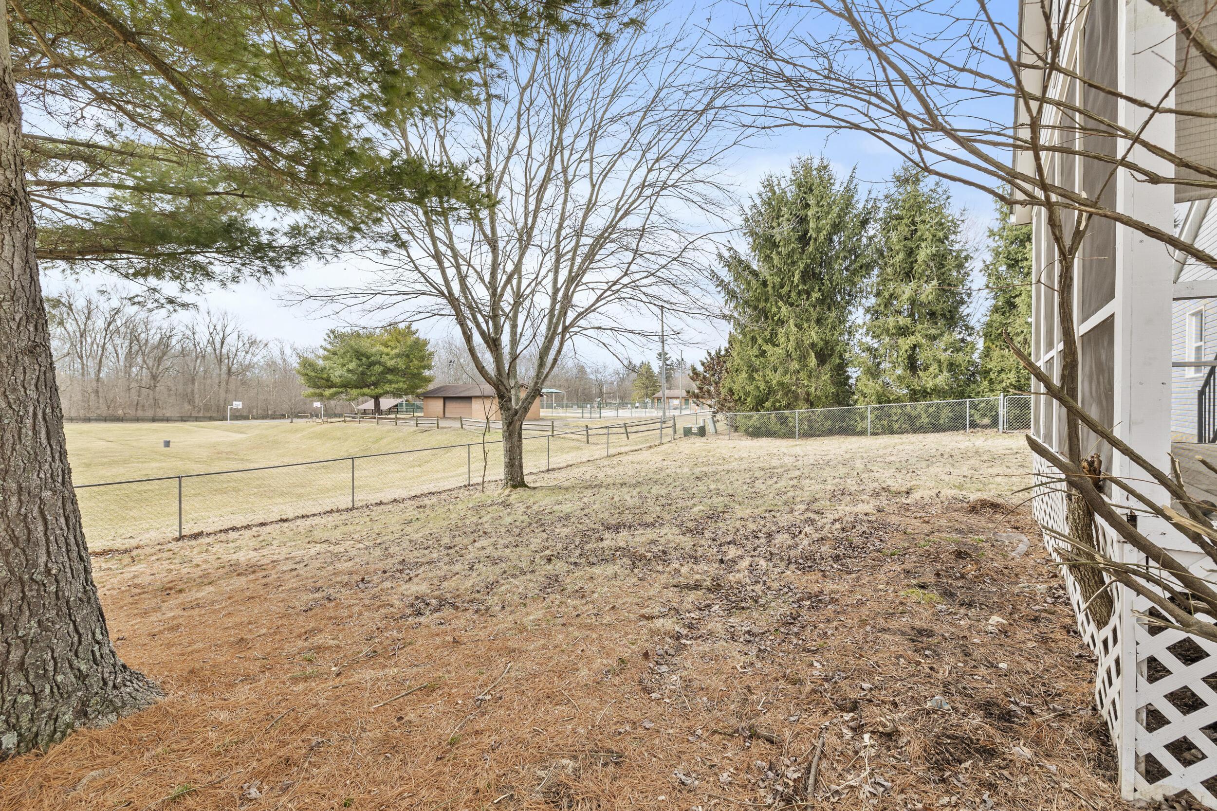 194 S Fork Circle, Pataskala, Ohio image 21