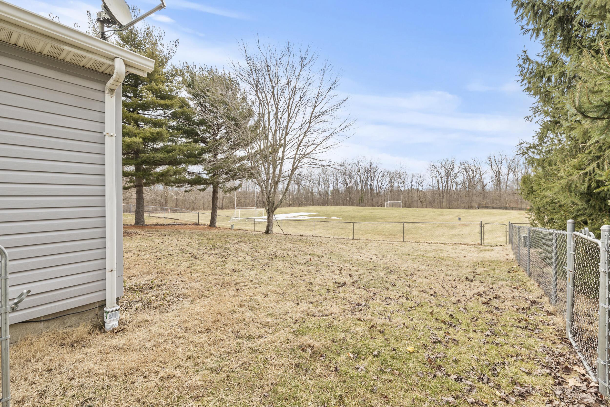 194 S Fork Circle, Pataskala, Ohio image 20