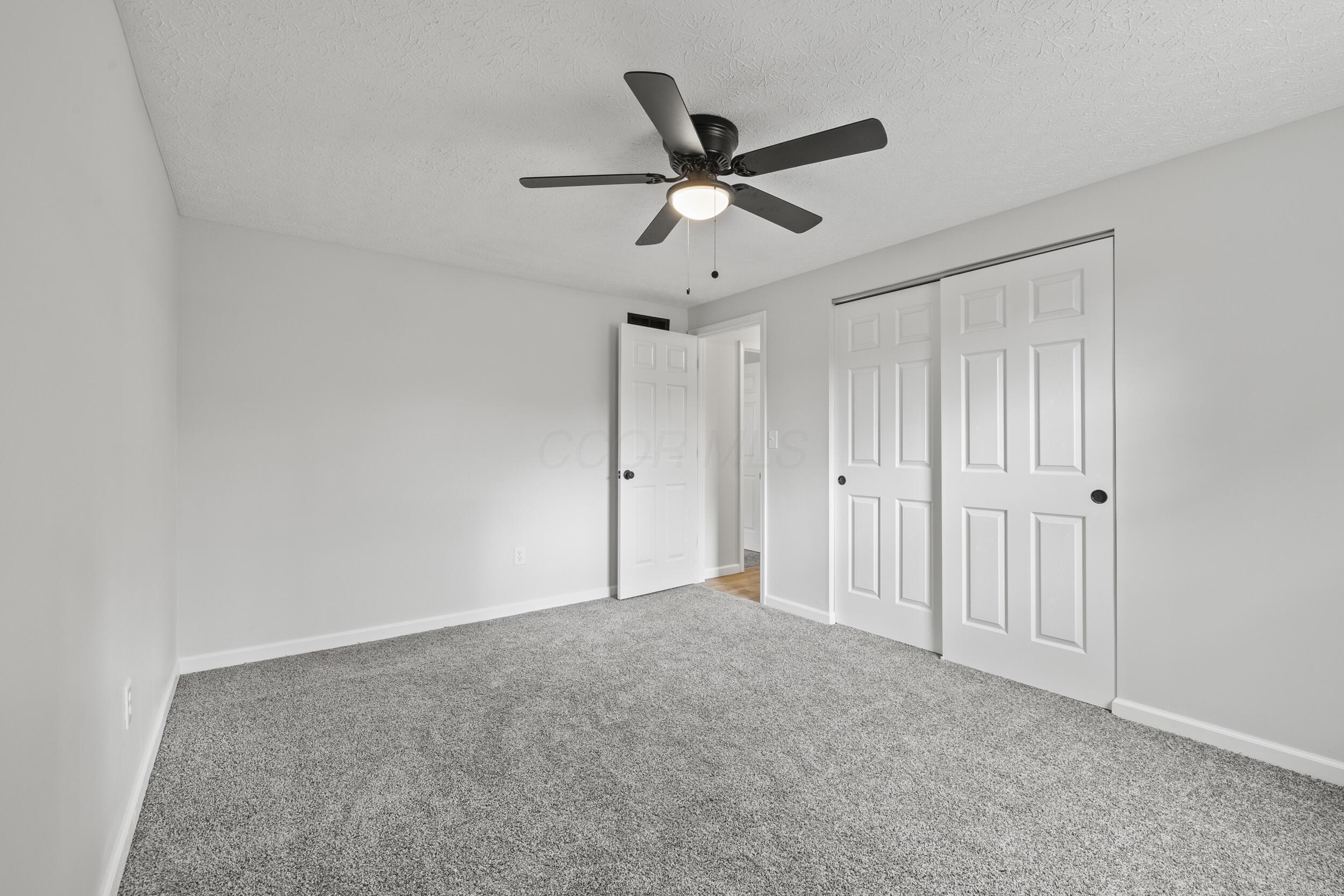 194 S Fork Circle, Pataskala, Ohio image 15