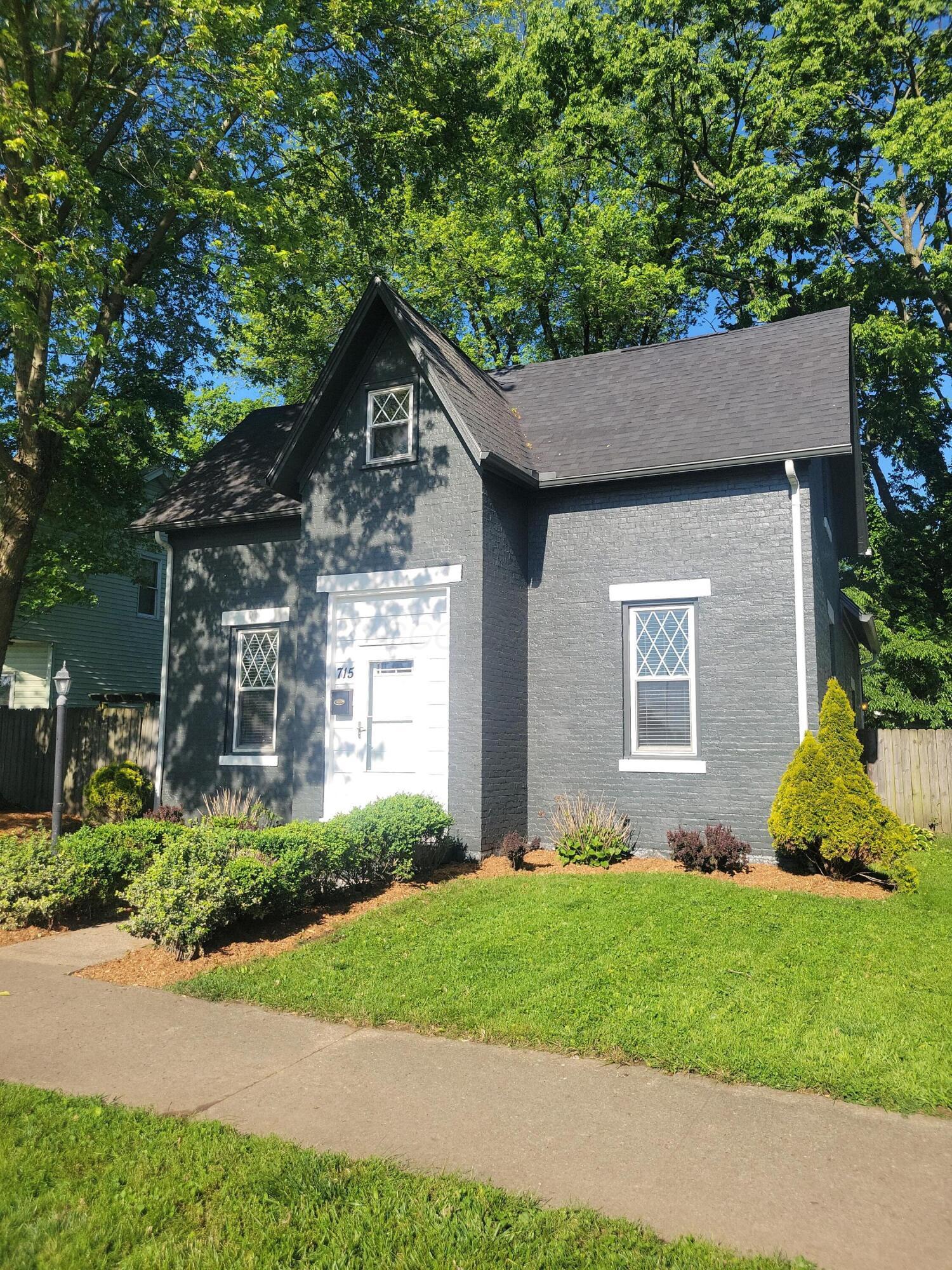 715 N Broad Street, Lancaster, Ohio image 2