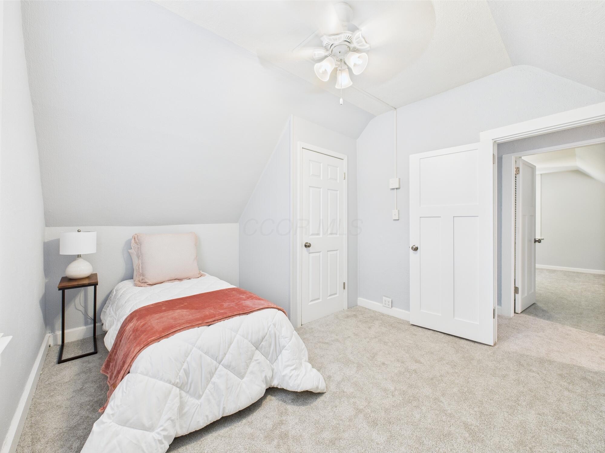 715 N Broad Street, Lancaster, Ohio image 28