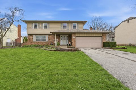 Photo of 5376 Amy Lane, Columbus, OH 43235 (MLS # 226009818)
