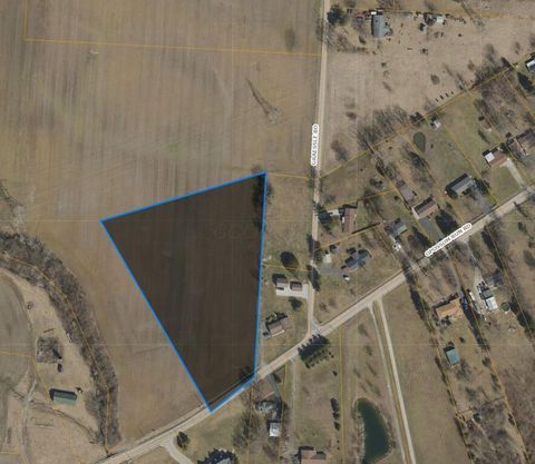 Photo of 9 Graessle Road 9 #9, London, OH 43140 (MLS # 226015025)