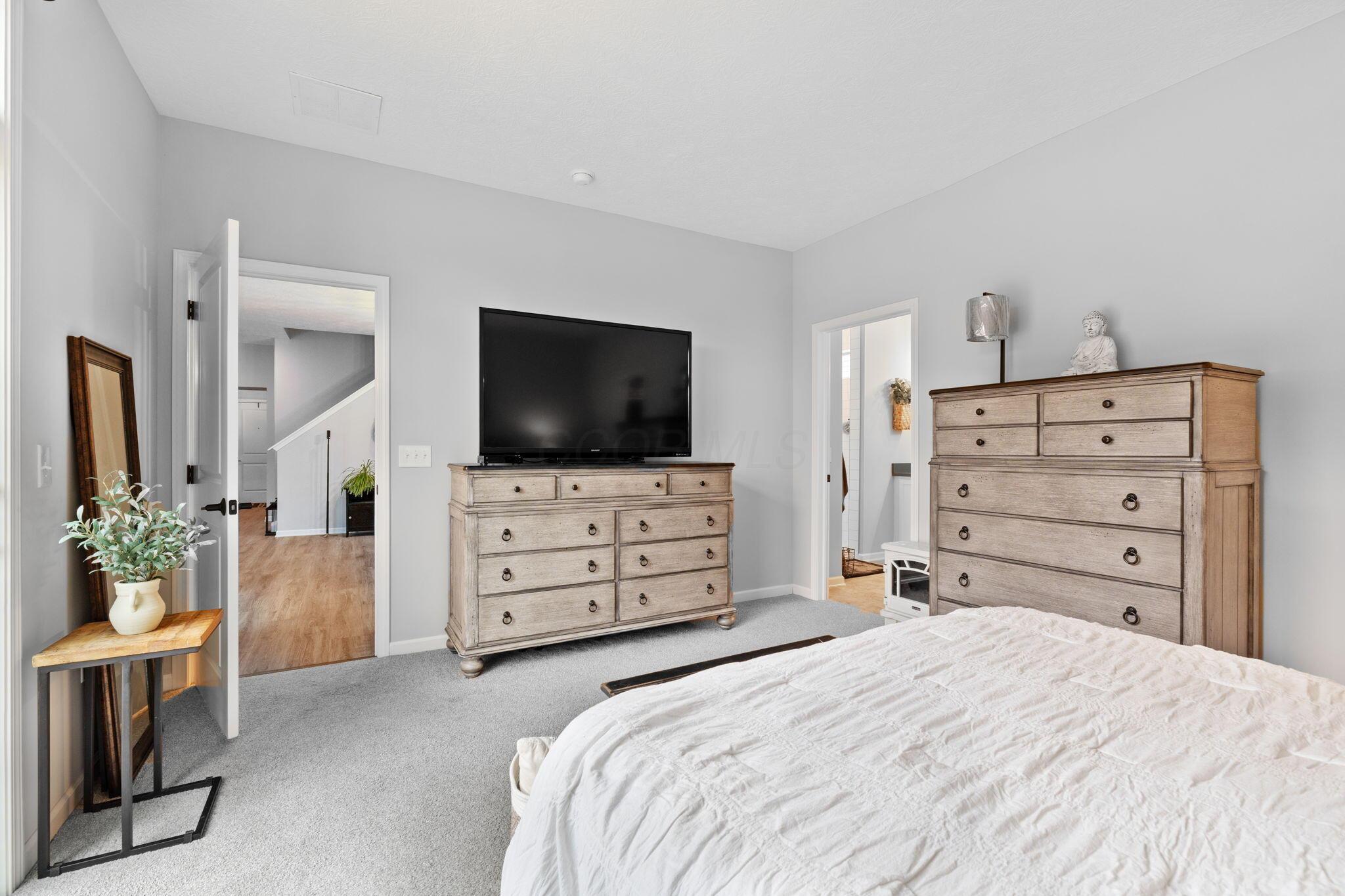3678 Backstretch Way, Grove City, Ohio image 34