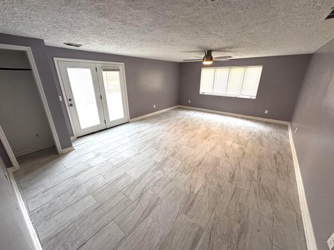 Tiny photo for 6156 Roselawn Avenue, Columbus, OH 43232 (MLS # 225044086)