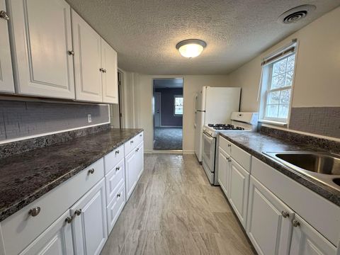 Tiny photo for 6156 Roselawn Avenue, Columbus, OH 43232 (MLS # 225044086)