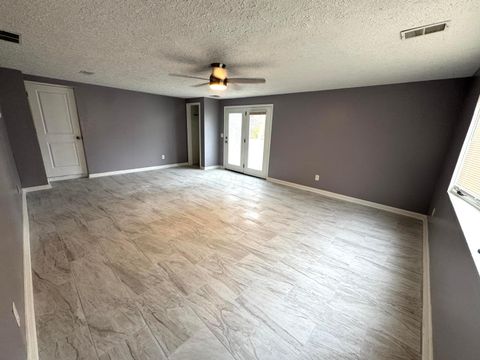 Tiny photo for 6156 Roselawn Avenue, Columbus, OH 43232 (MLS # 225044086)