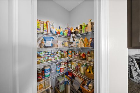 Tiny photo for 1132 Ayrshire Drive, Obetz, OH 43207 (MLS # 226004569)