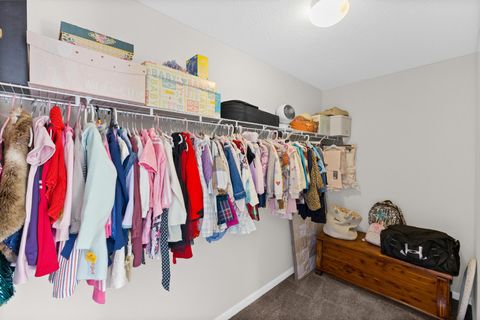 Tiny photo for 1132 Ayrshire Drive, Obetz, OH 43207 (MLS # 226004569)