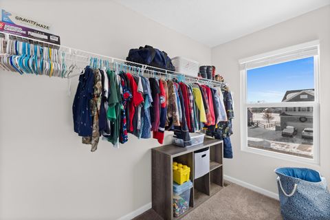 Tiny photo for 1132 Ayrshire Drive, Obetz, OH 43207 (MLS # 226004569)