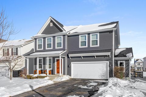 Photo of 1132 Ayrshire Drive, Obetz, OH 43207 (MLS # 226004569)