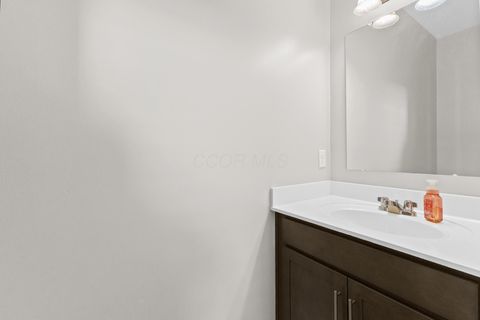 Tiny photo for 1132 Ayrshire Drive, Obetz, OH 43207 (MLS # 226004569)