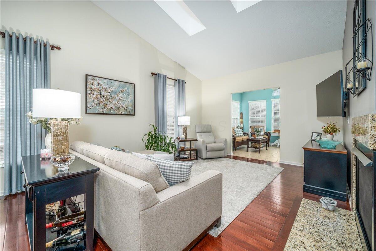 3272 Belstead Drive, Grove City, Ohio image 17