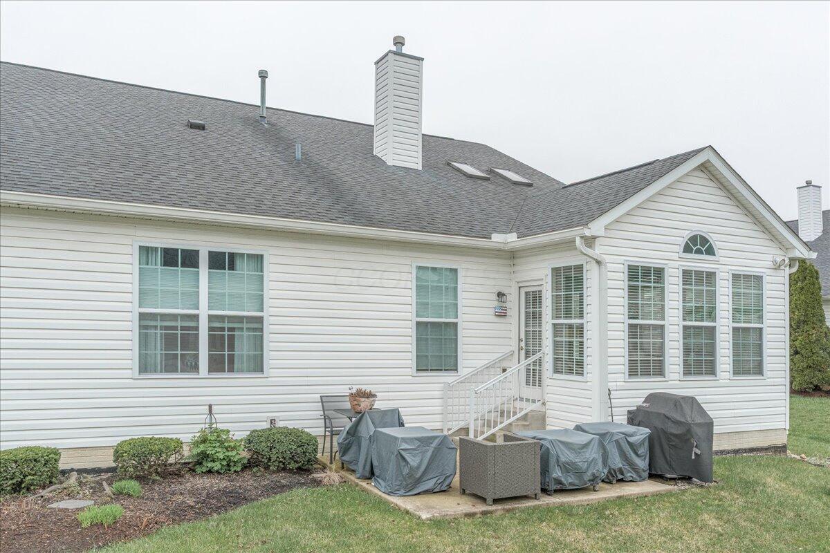 3272 Belstead Drive, Grove City, Ohio image 39