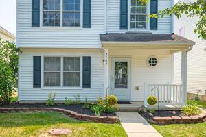 2564 Hickory Pine Lane, Grove City, Ohio image 3