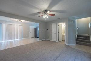 2564 Hickory Pine Lane, Grove City, Ohio image 6