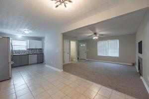 2564 Hickory Pine Lane, Grove City, Ohio image 16