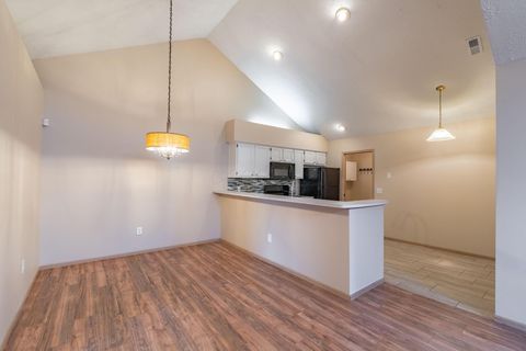 Tiny photo for 82 Abbeycross Lane, Westerville, OH 43082 (MLS # 225044194)