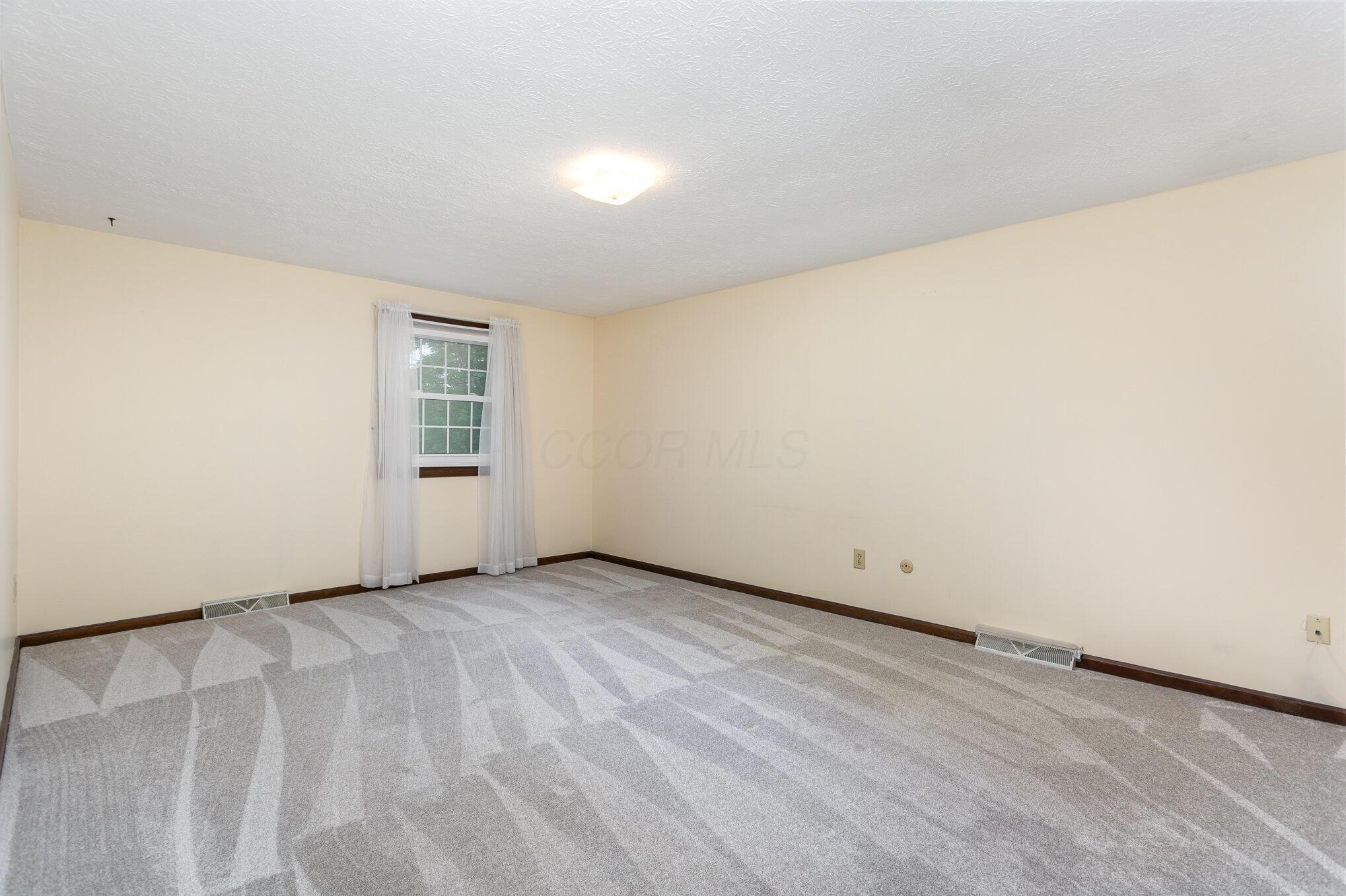 8723 Ramblewood Court, Pickerington, Ohio image 21