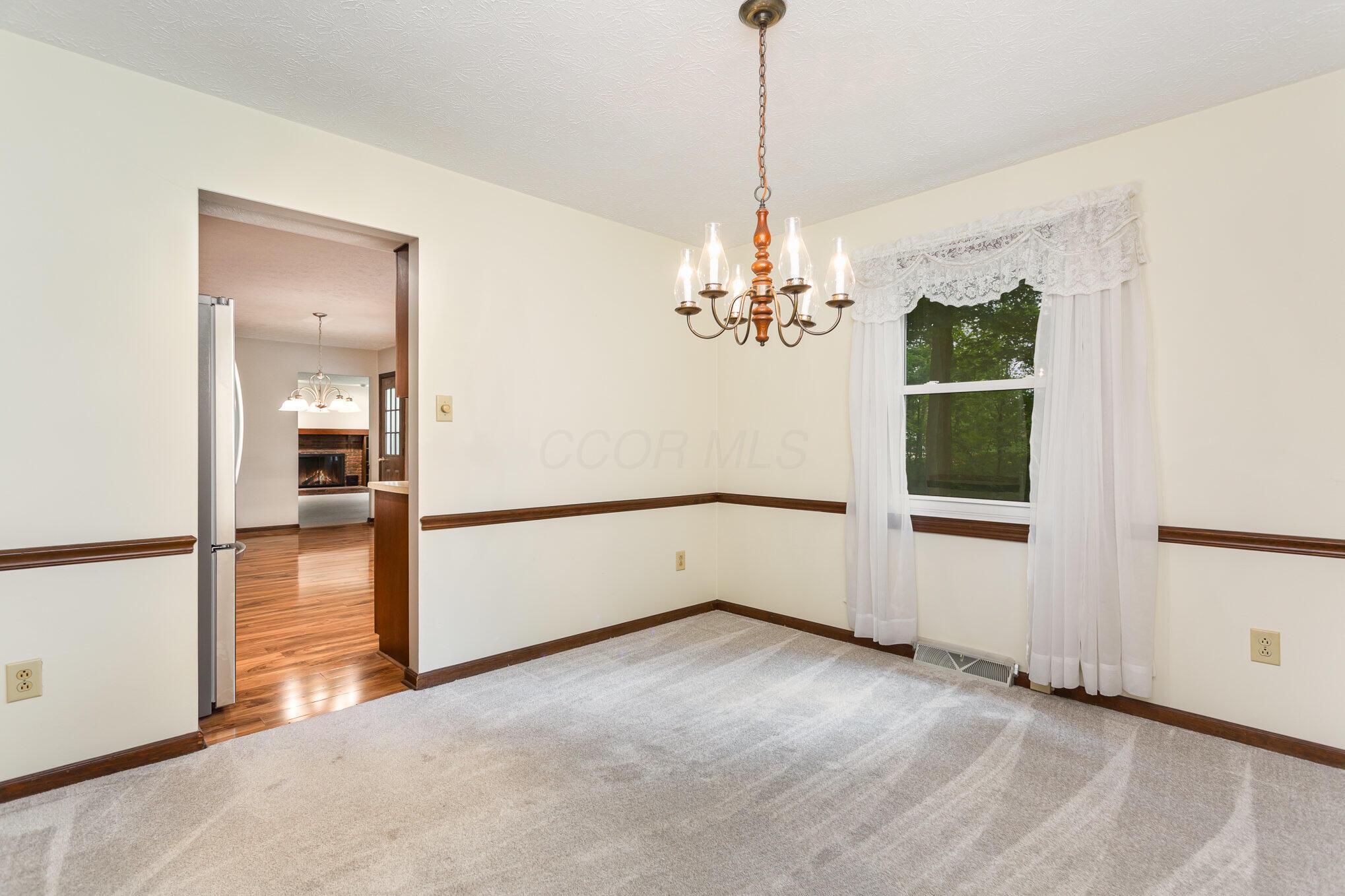 8723 Ramblewood Court, Pickerington, Ohio image 12