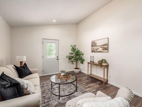 Tiny photo for 704 E Columbus Street, Kenton, OH 43326 (MLS # 226019458)