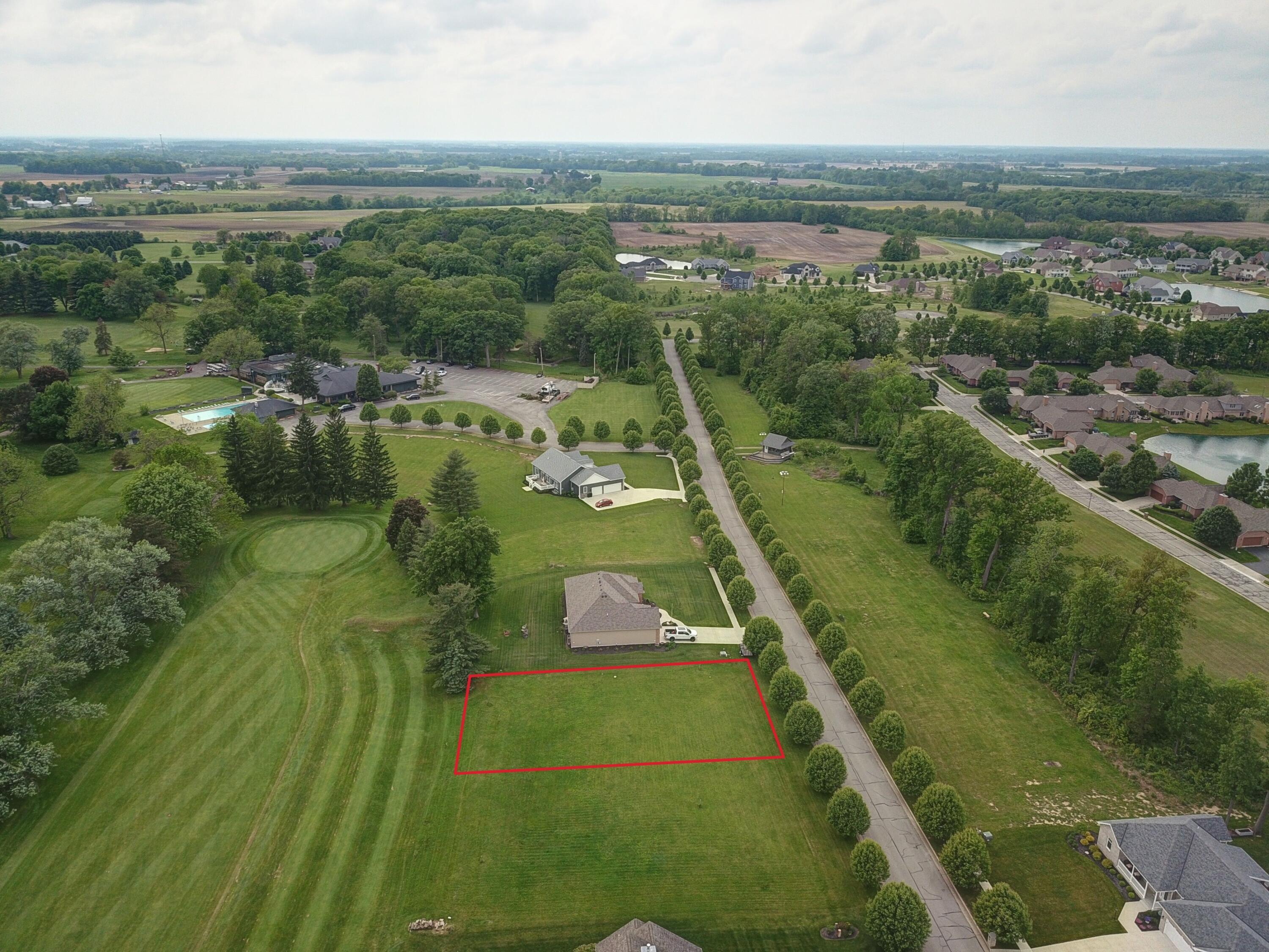 1467 Marion Country Club Drive, Marion, Ohio image 4