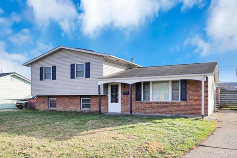 Photo of 101 Fieldpoint Road, Heath, OH 43056 (MLS # 226000994)