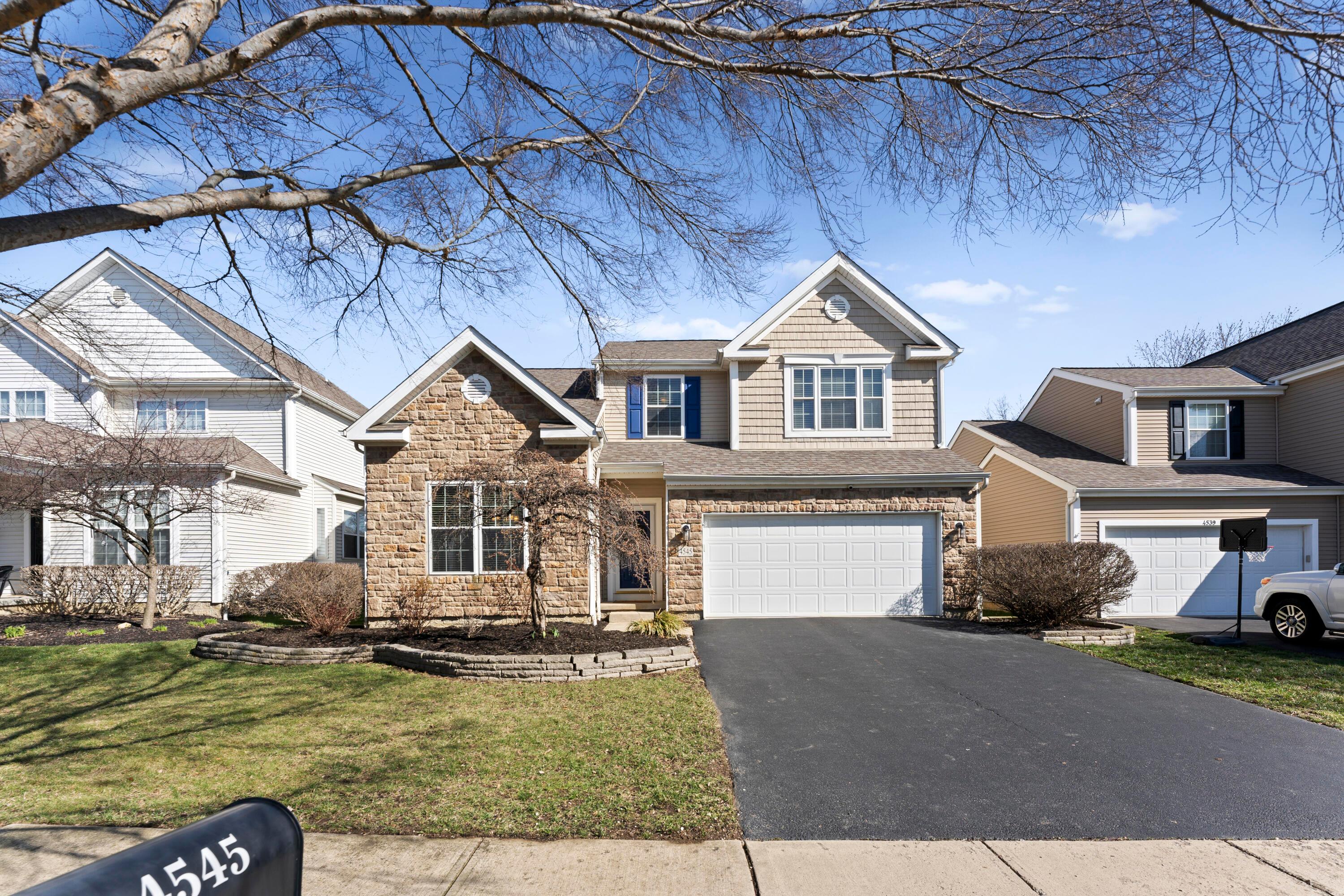 4545 Grand Strand Drive, Grove City, Ohio image 4